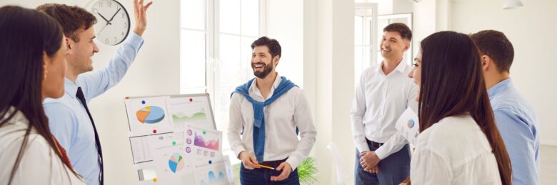 Bildungsstau im Mittelstand - Corona hat auch die Bildungsbranche hart erwischt - Der Wirtschaft fehlen realistische Kursangebote