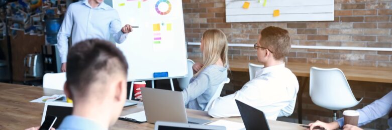 Mitarbeiterbindung durch gute Führung – Kompakttraining GmbH & Co. KG hilft in NRW und Hessen